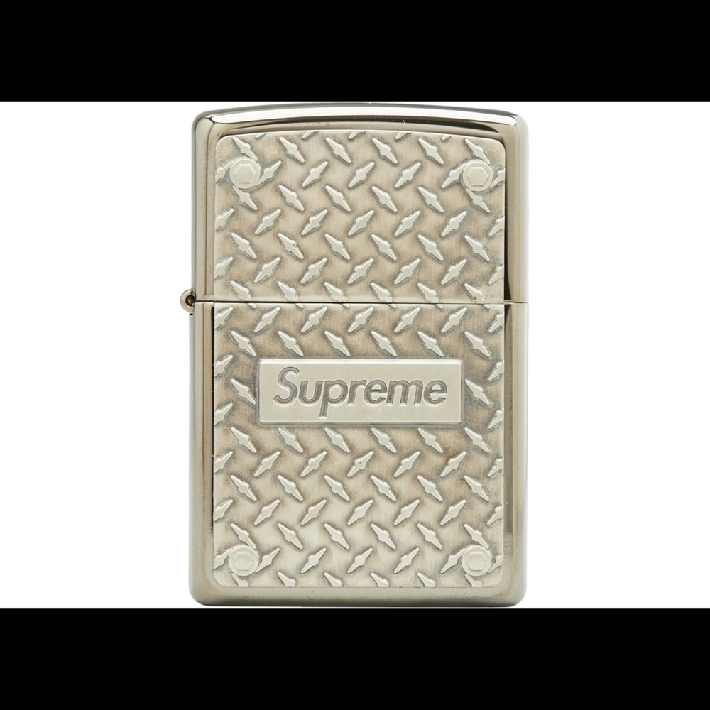 Supreme zippo